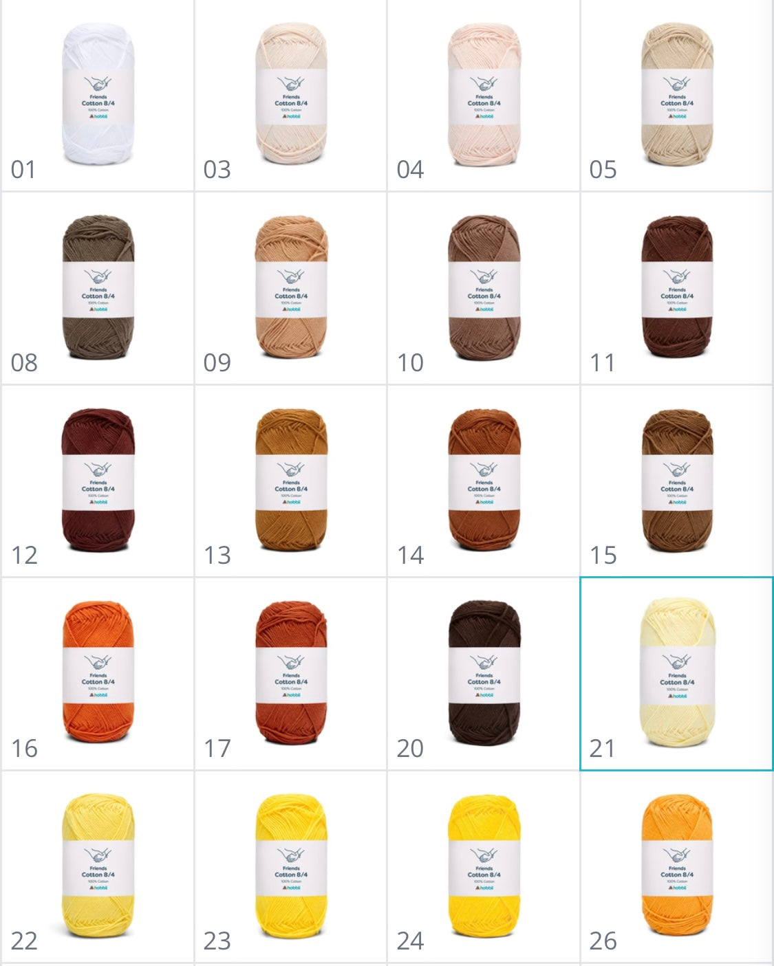 Babymobile mit Regenbogen und niedlichen gehäkelten Schmetterlinge.