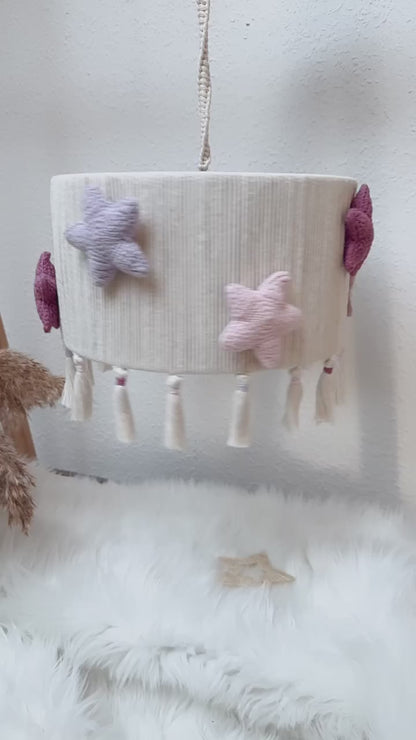 Makramee Lampenschirm mit Häkelsternen