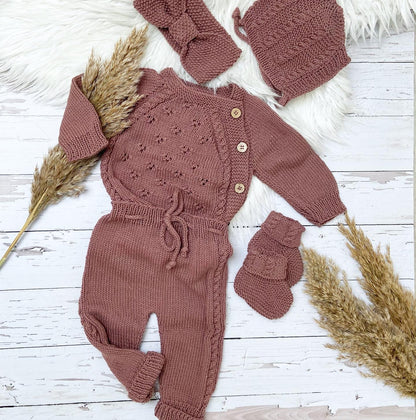 Newborn Strickset 100% Bio Baumwolle, Baby Strickmode